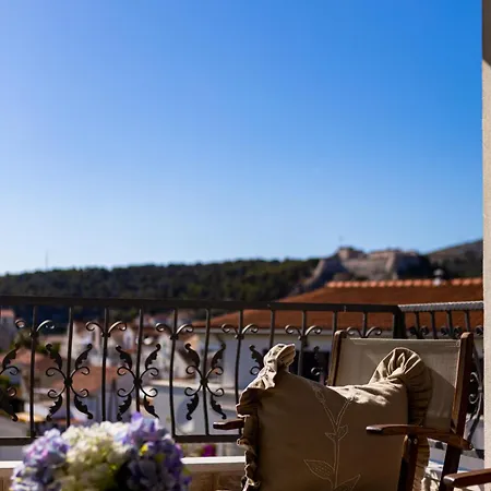 Stunning Seaview Retreat With Terrace * 赫瓦尔