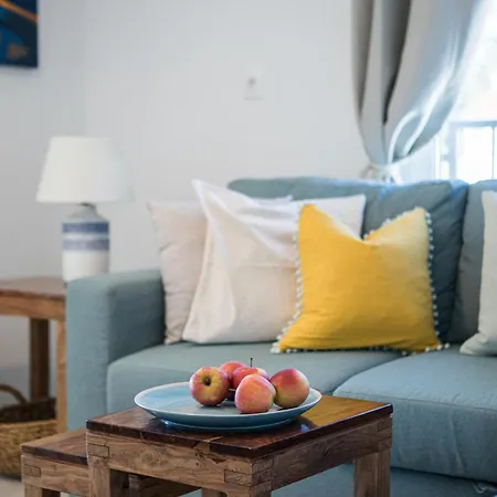 Stunning Seaview Retreat With Terrace