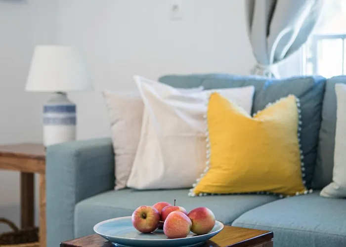 Stunning Seaview Retreat With Terrace