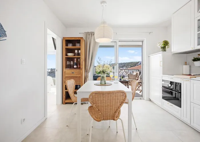 Stunning Seaview Retreat With Terrace Apartment Hvar Town