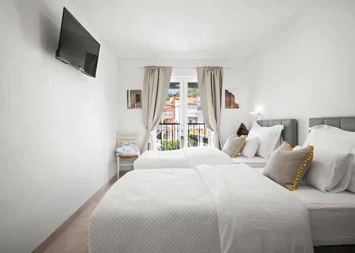 Apartment Stunning Seaview Retreat With Terrace Hvar Town